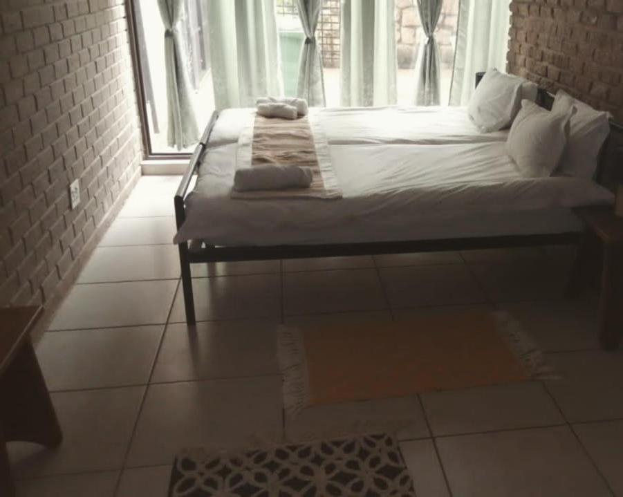 Tsumeb Backpackers & Safari Pansiyon Dış mekan fotoğraf