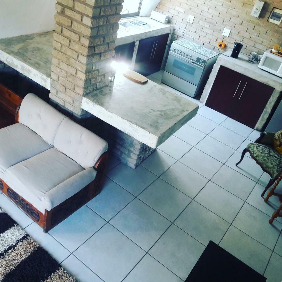 Tsumeb Backpackers & Safari Pansiyon Dış mekan fotoğraf